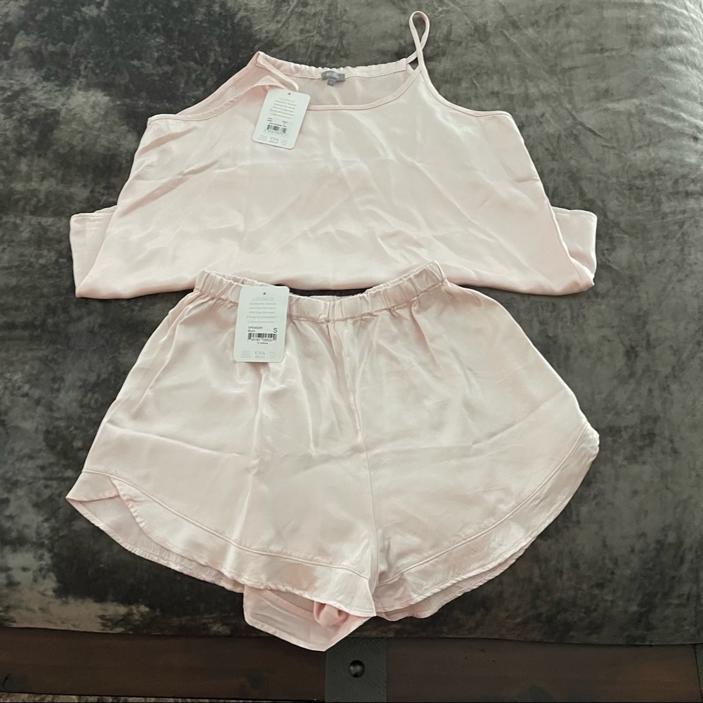 PJ Harlow blush pink woman’s pajama set NWT
